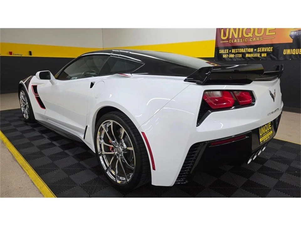 2018 Chevrolet Corvette C7 - Image 15 of 31