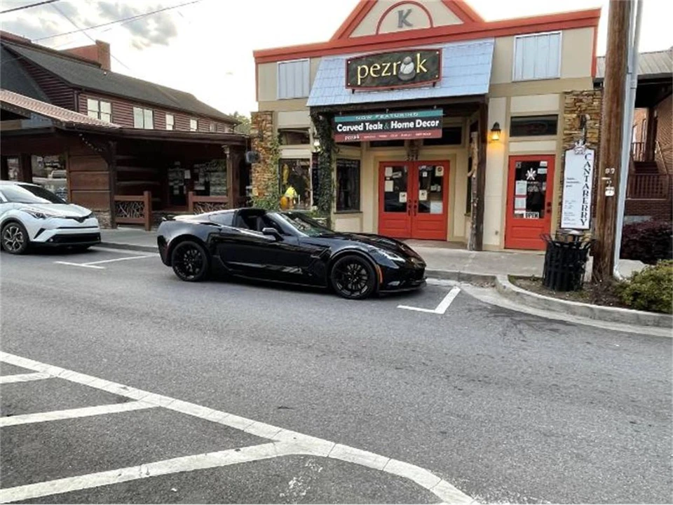 2018 Chevrolet Corvette C7 - Image 7 of 11