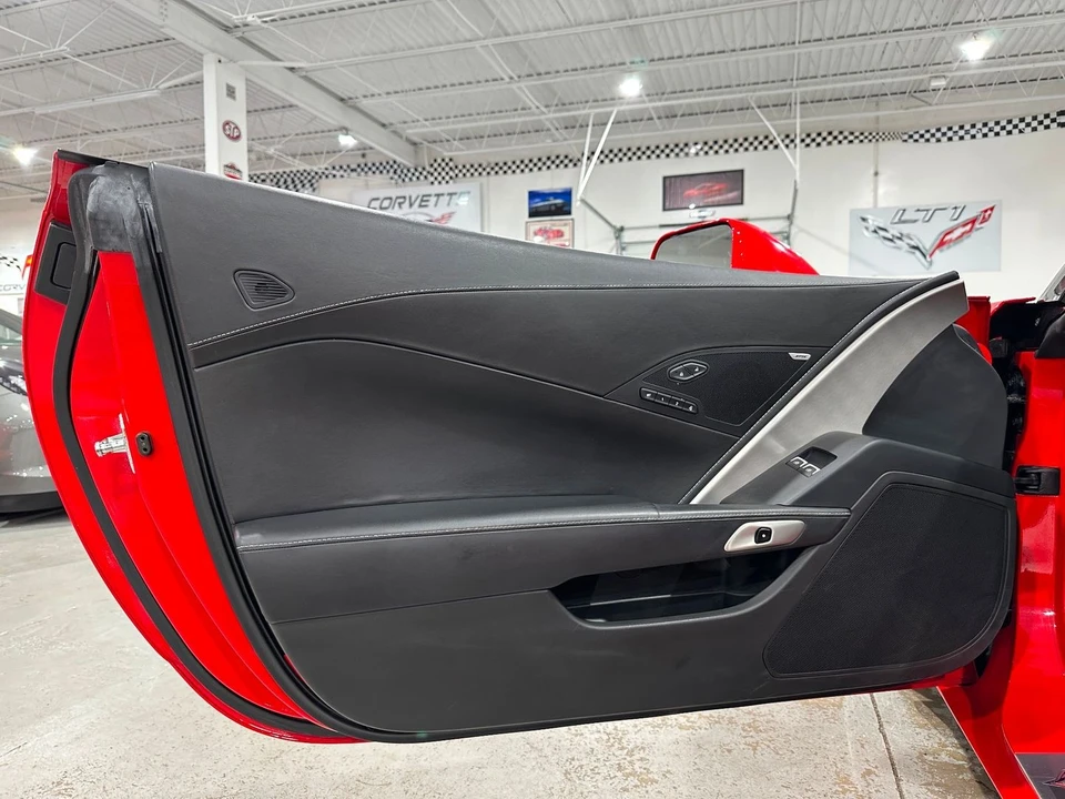 2018 Chevrolet Corvette C7 - Image 16 of 21