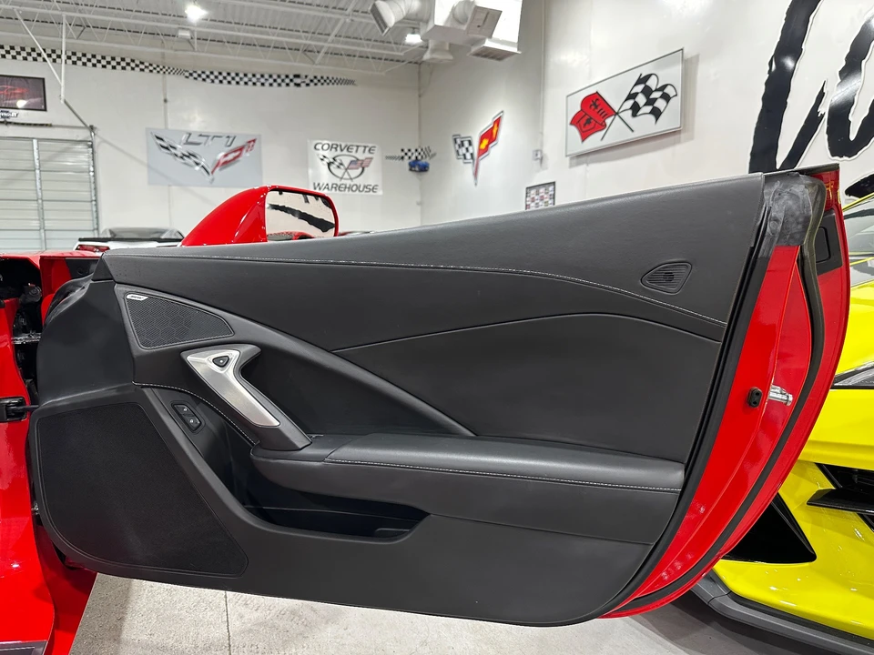 2018 Chevrolet Corvette C7 - Image 15 of 31