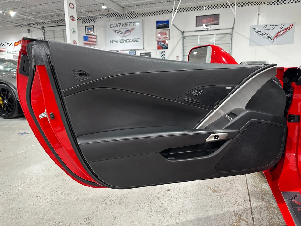 2018 Chevrolet Corvette C7 - Image 14 of 31