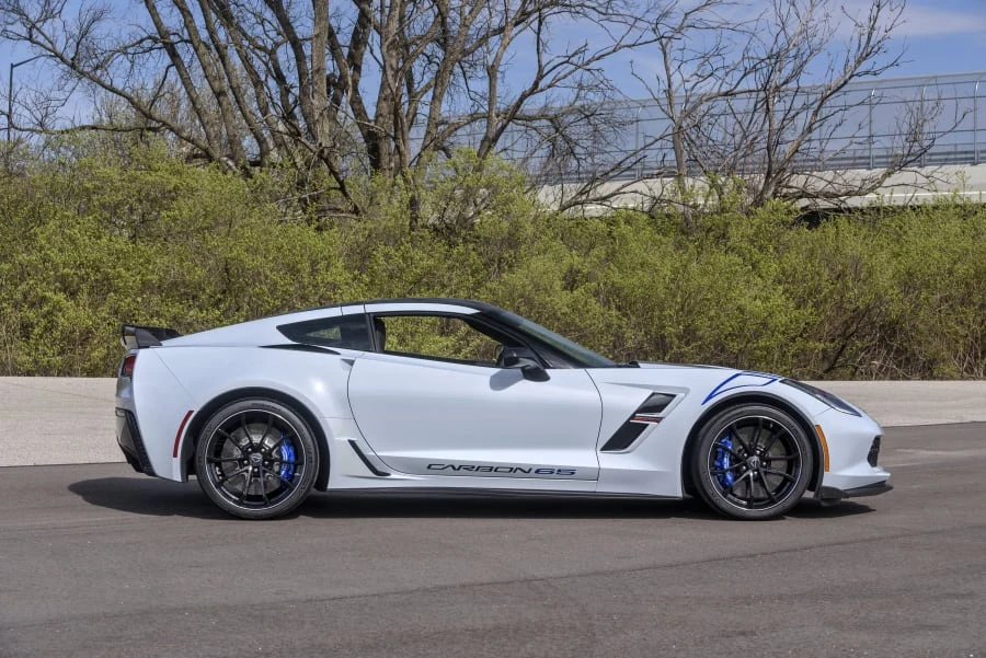 2018 Chevrolet Corvette C7 - Image 2 of 31