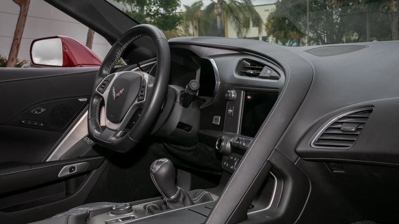 2018 Chevrolet Corvette C7 - Image 18 of 20