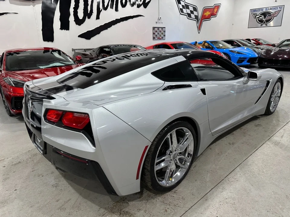 2018 Chevrolet Corvette C7 - Image 8 of 12