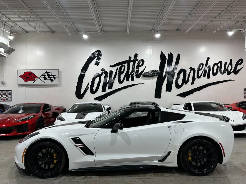 2018 Chevrolet Corvette C7 - Image 2 of 11