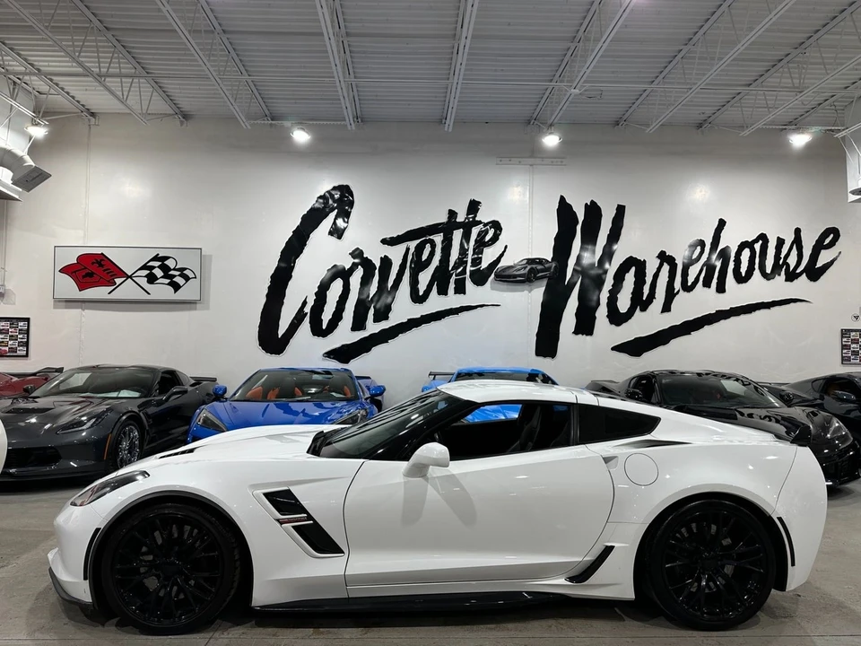 2018 Chevrolet Corvette C7 - Image 2 of 11