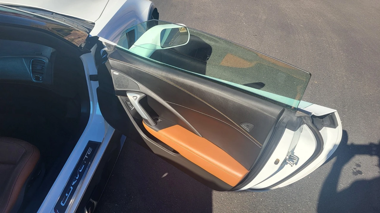 2018 Chevrolet Corvette C7 - Image 12 of 21