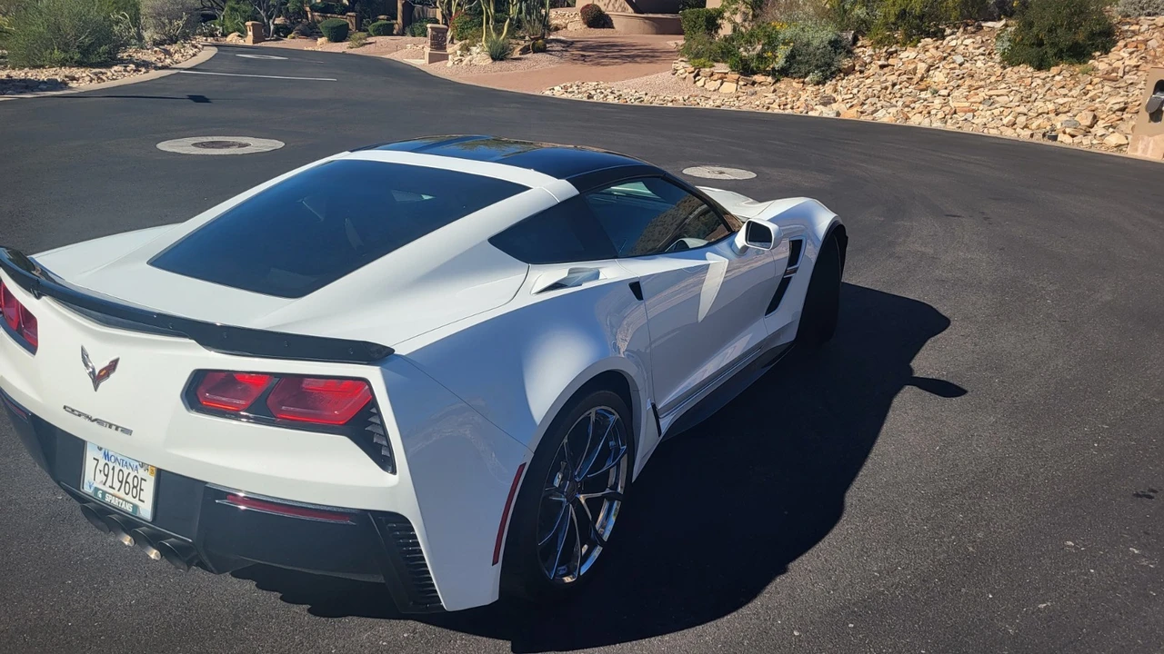 2018 Chevrolet Corvette C7 - Image 4 of 21