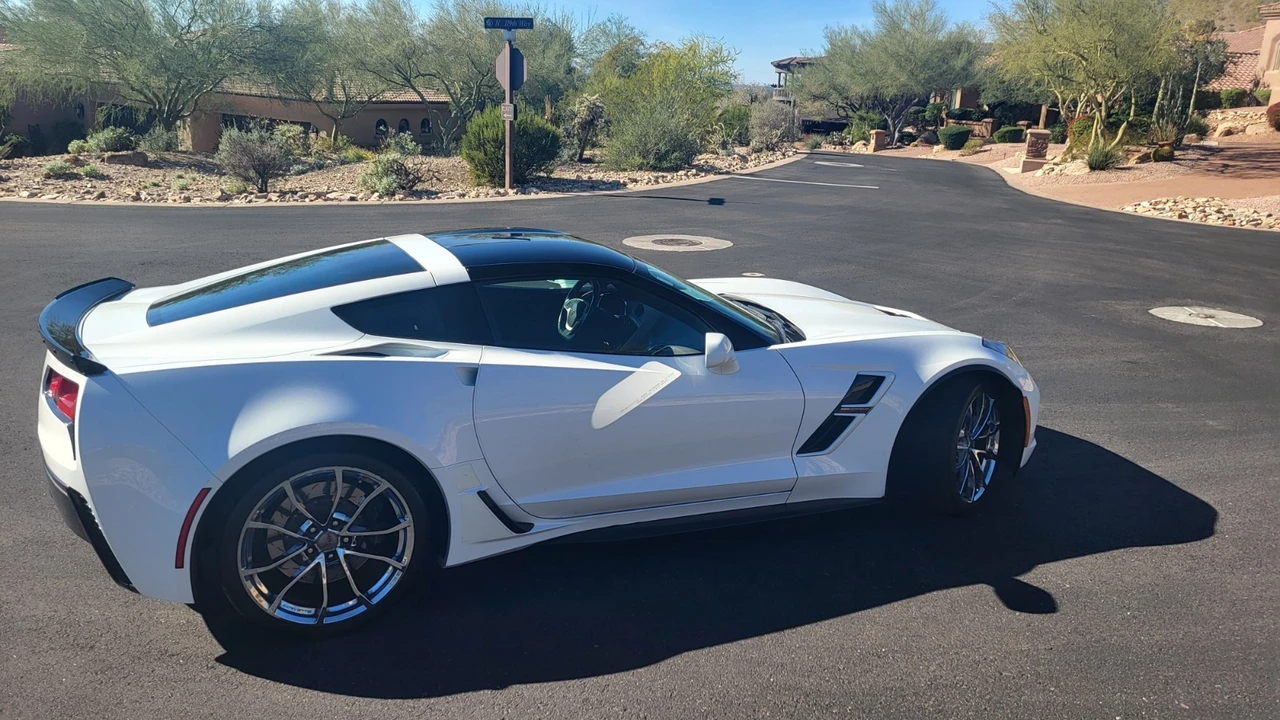 2018 Chevrolet Corvette C7 - Image 5 of 21