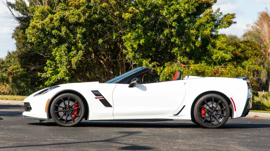 2018 Chevrolet Corvette C7 - Image 2 of 12