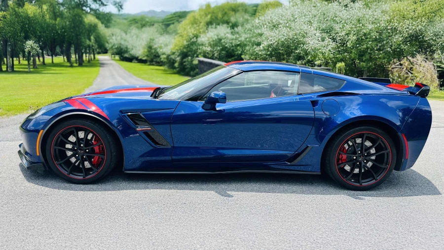 2018 Chevrolet Corvette C7 - Image 2 of 19