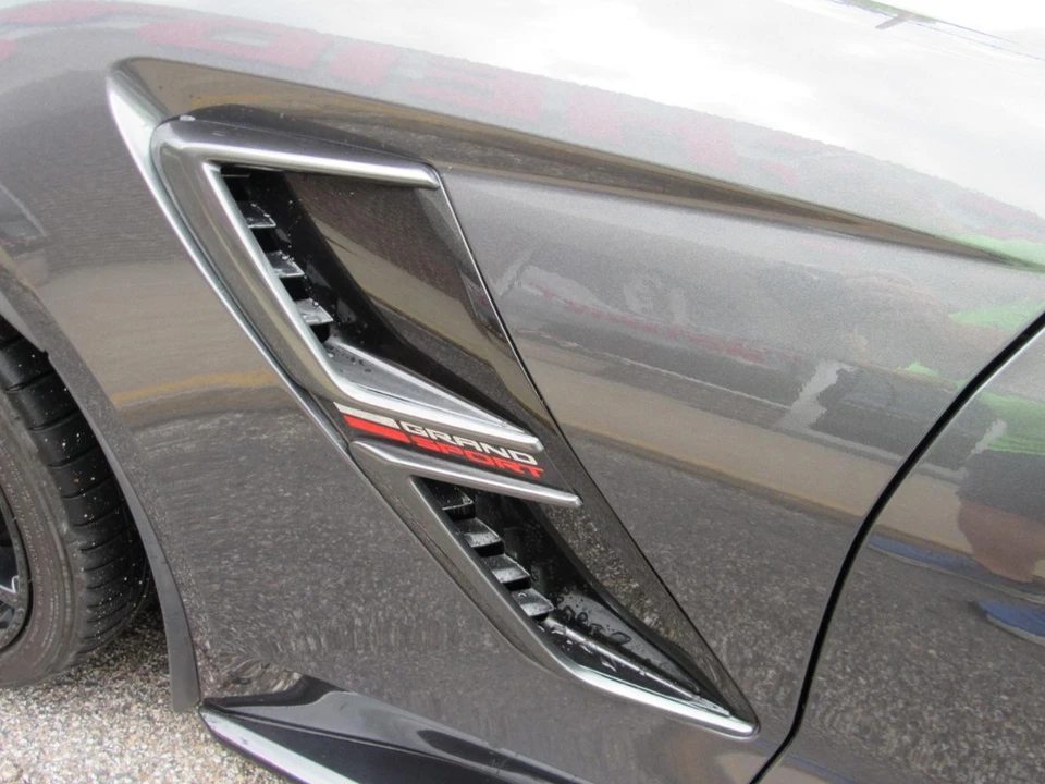 2018 Chevrolet Corvette C7 Grand Sport - Image 13 of 31