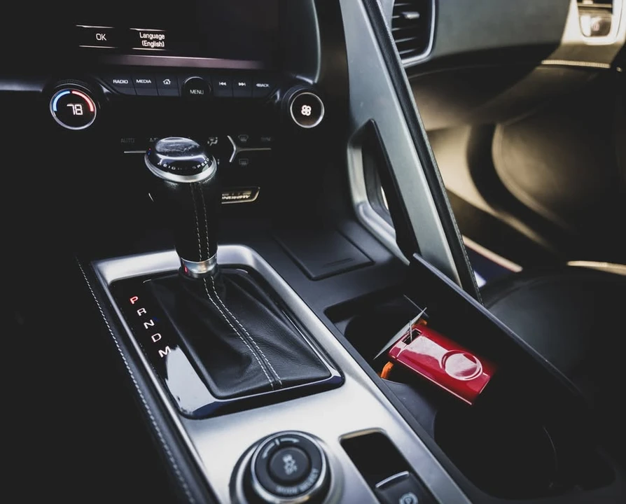 2018 Chevrolet Corvette C7 - Image 16 of 20