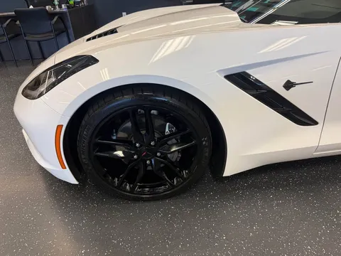 2018 Chevrolet Corvette C7 - Image 2 of 19