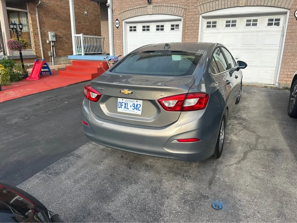 2018 Chevrolet Cruze - Image 3 of 4
