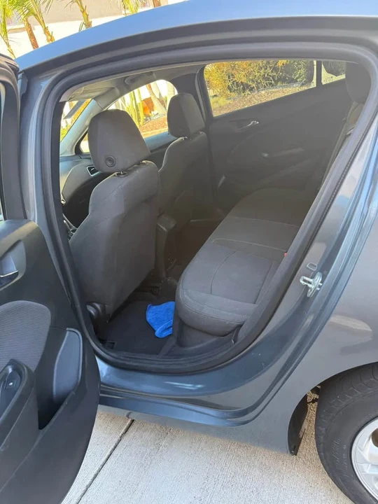 2018 Chevrolet Cruze - Image 6 of 7