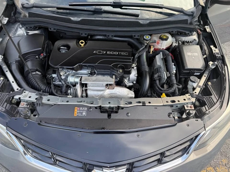 2018 Chevrolet Cruze - Image 3 of 5