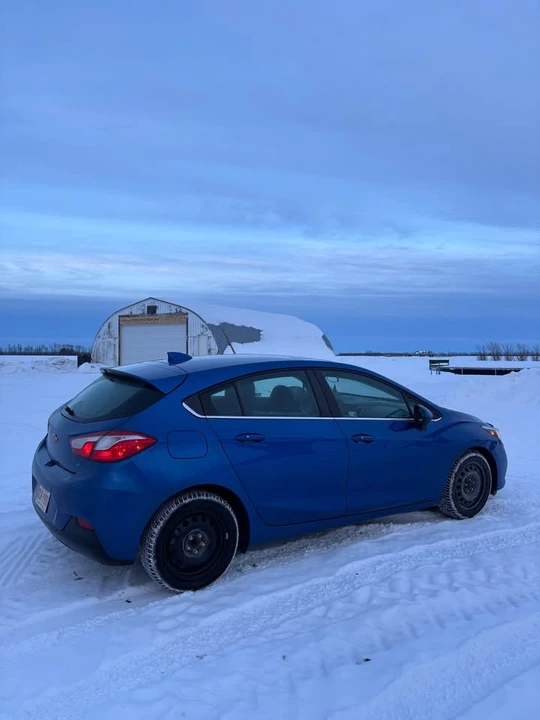 2018 Chevrolet Cruze - Image 5 of 11