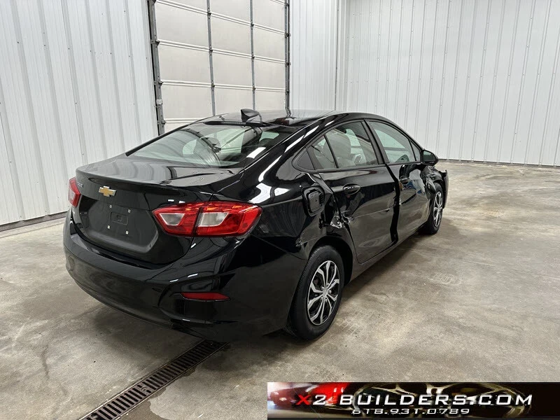 2018 Chevrolet Cruze - Image 4 of 21