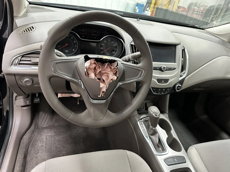 2018 Chevrolet Cruze - Image 8 of 21