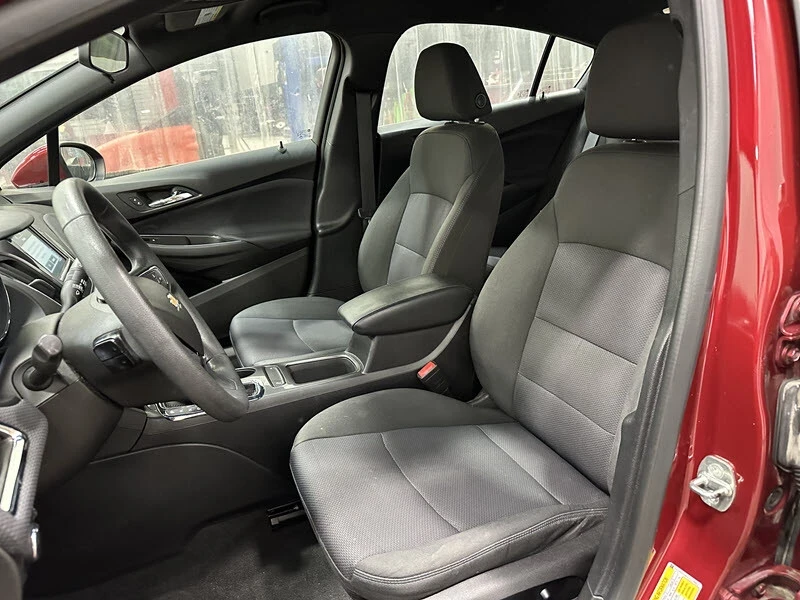 2018 Chevrolet Cruze - Image 10 of 21