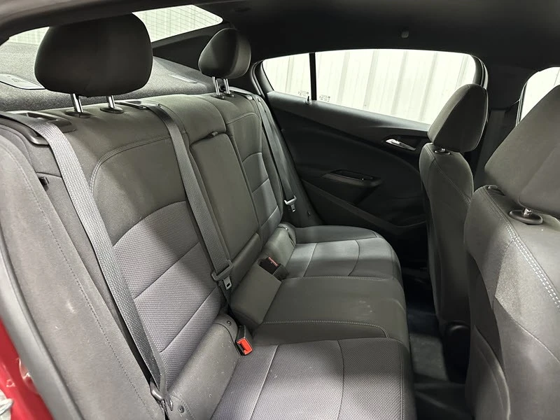 2018 Chevrolet Cruze - Image 15 of 21