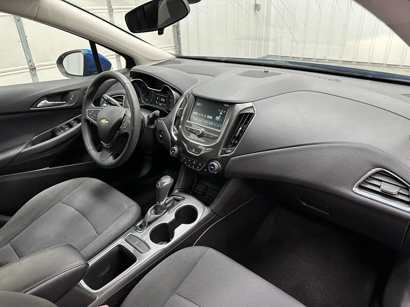 2018 Chevrolet Cruze - Image 21 of 21