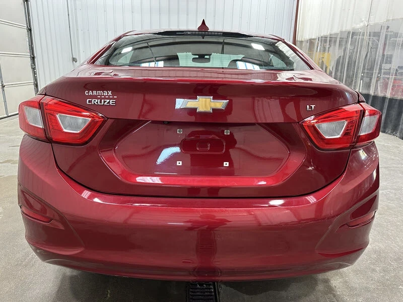 2018 Chevrolet Cruze - Image 14 of 21