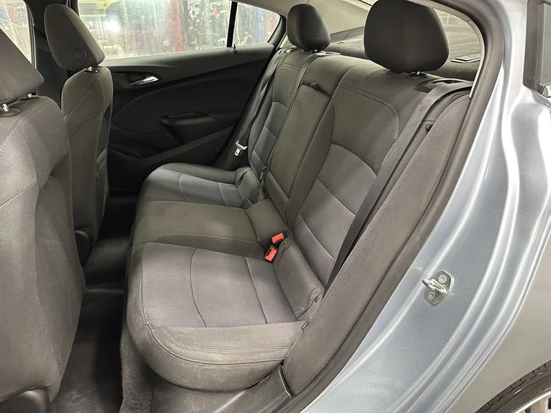 2018 Chevrolet Cruze - Image 13 of 21