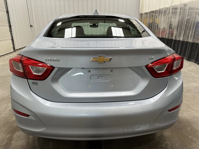 2018 Chevrolet Cruze - Image 14 of 21