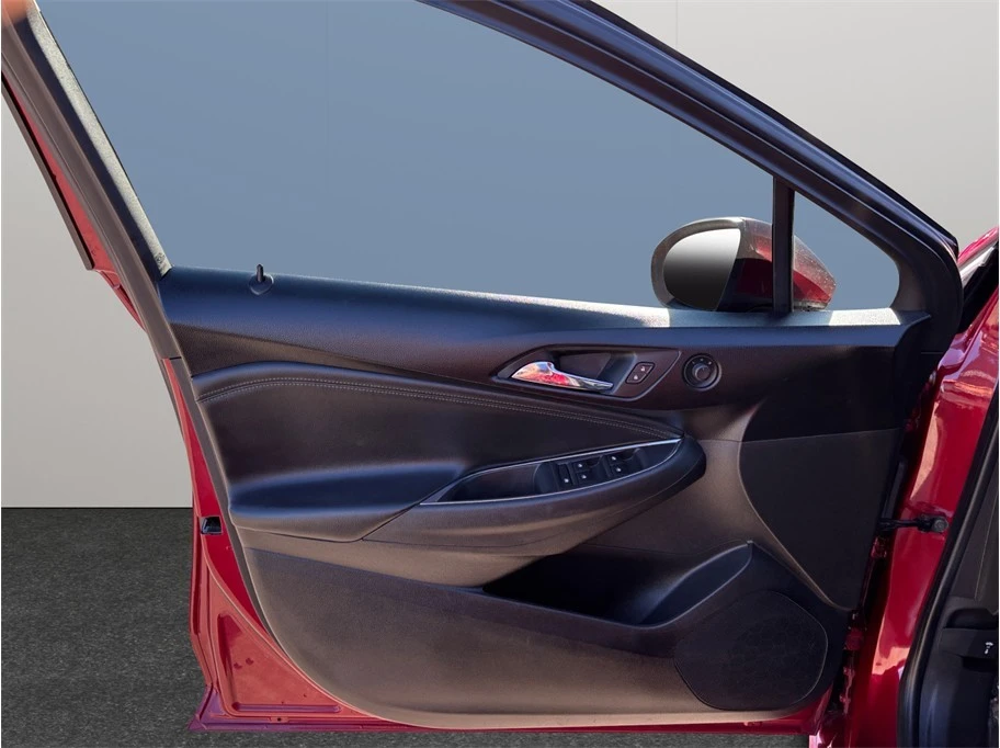 2018 Chevrolet Cruze - Image 17 of 21