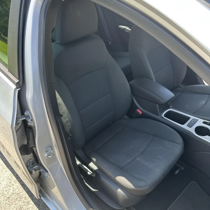 2018 Chevrolet Cruze - Image 20 of 21