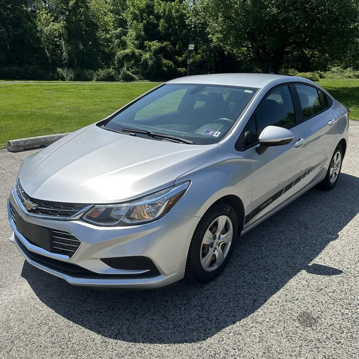 2018 Chevrolet Cruze - Image 9 of 21