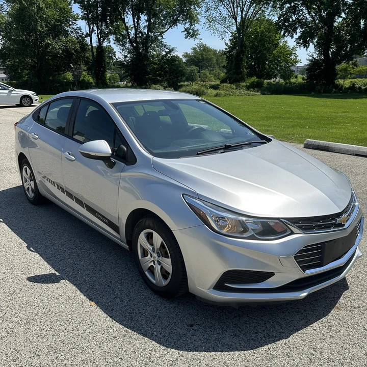 2018 Chevrolet Cruze - Image 13 of 21