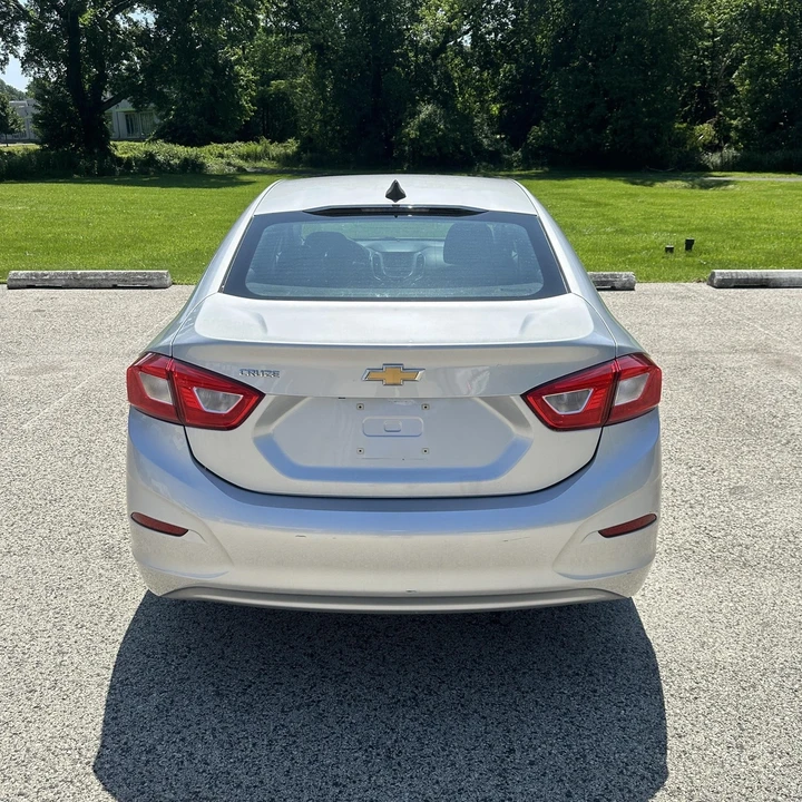 2018 Chevrolet Cruze - Image 5 of 21