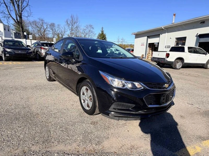 2018 Chevrolet Cruze - Image 4 of 12