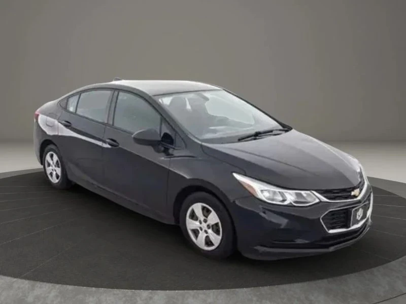 2018 Chevrolet Cruze - Image 3 of 5