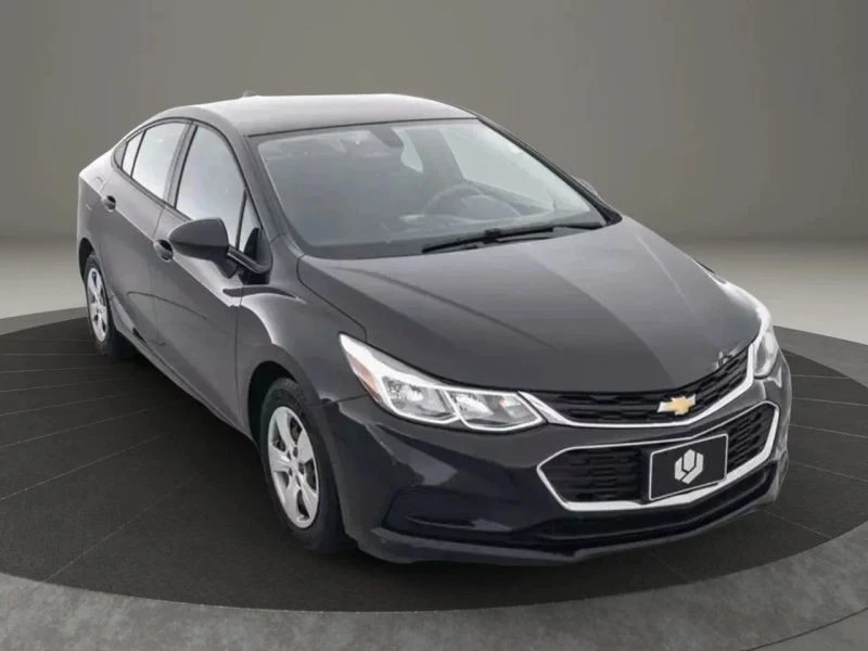 2018 Chevrolet Cruze - Image 4 of 5