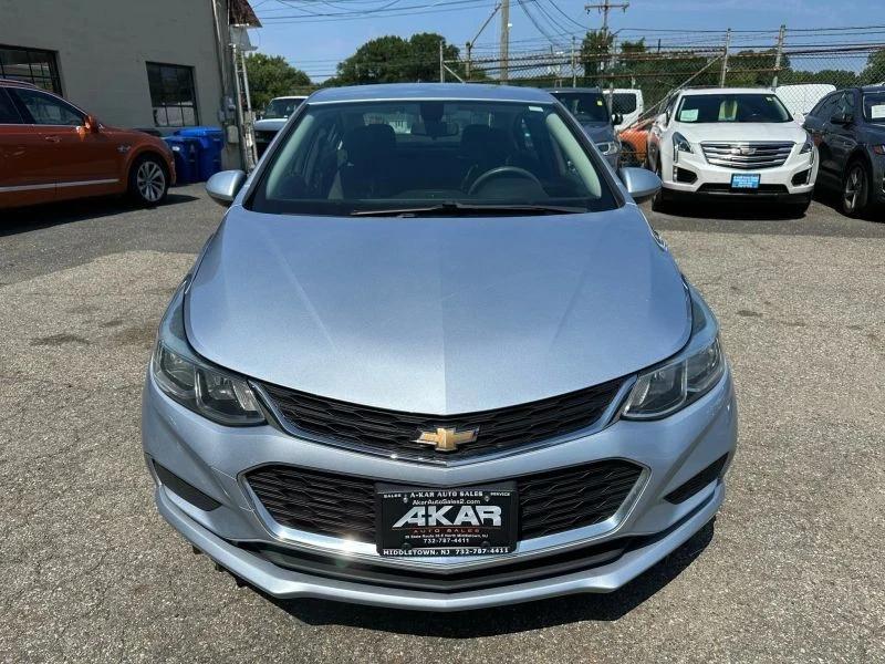 2018 Chevrolet Cruze - Image 2 of 12
