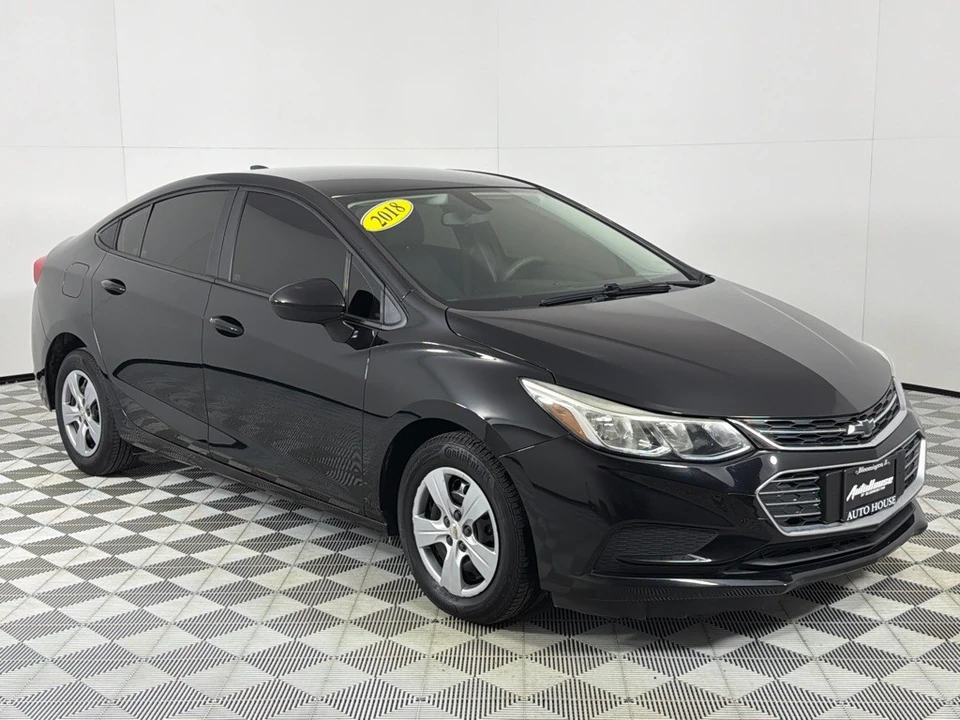 2018 Chevrolet Cruze - Image 3 of 12