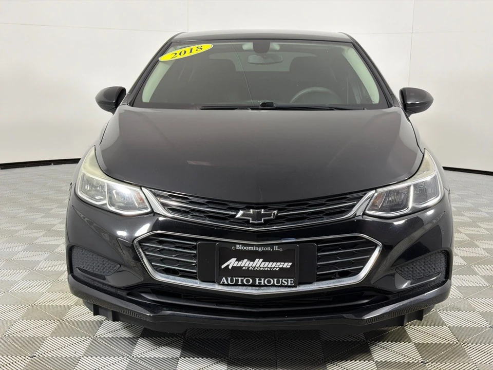 2018 Chevrolet Cruze - Image 11 of 12