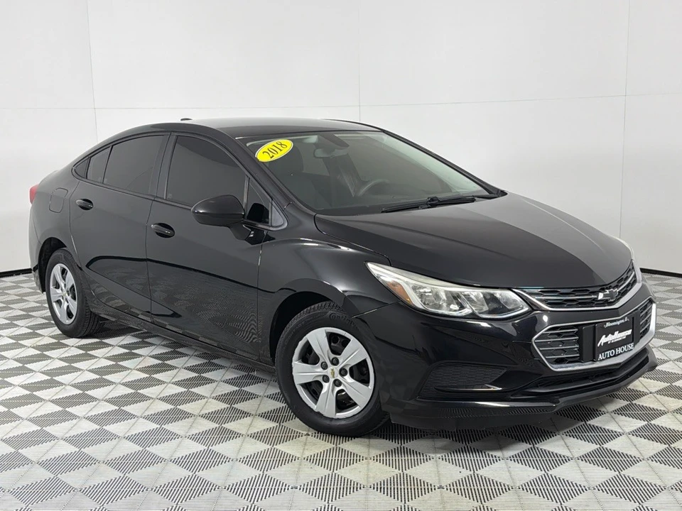 2018 Chevrolet Cruze - Image 2 of 12