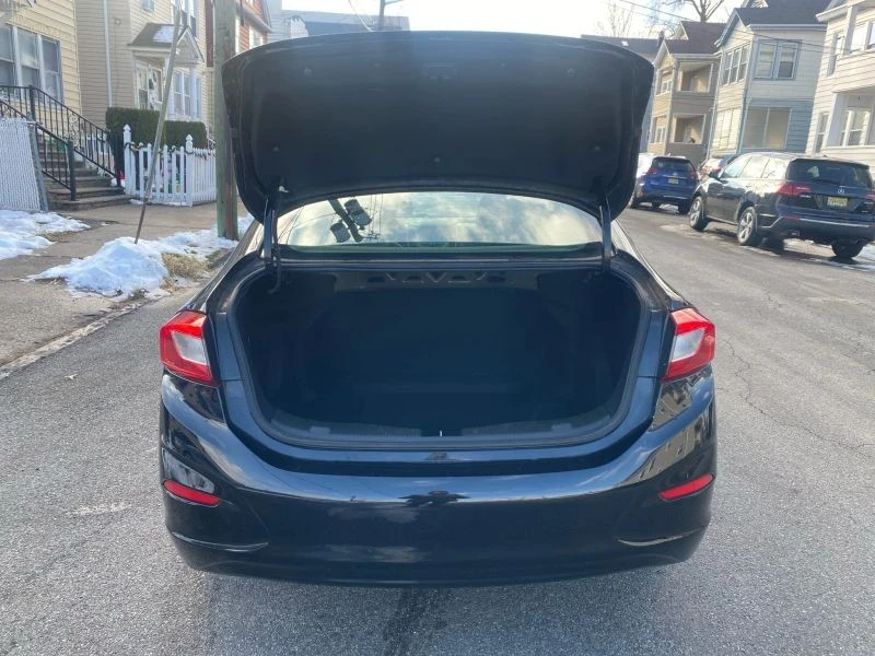 2018 Chevrolet Cruze - Image 5 of 12