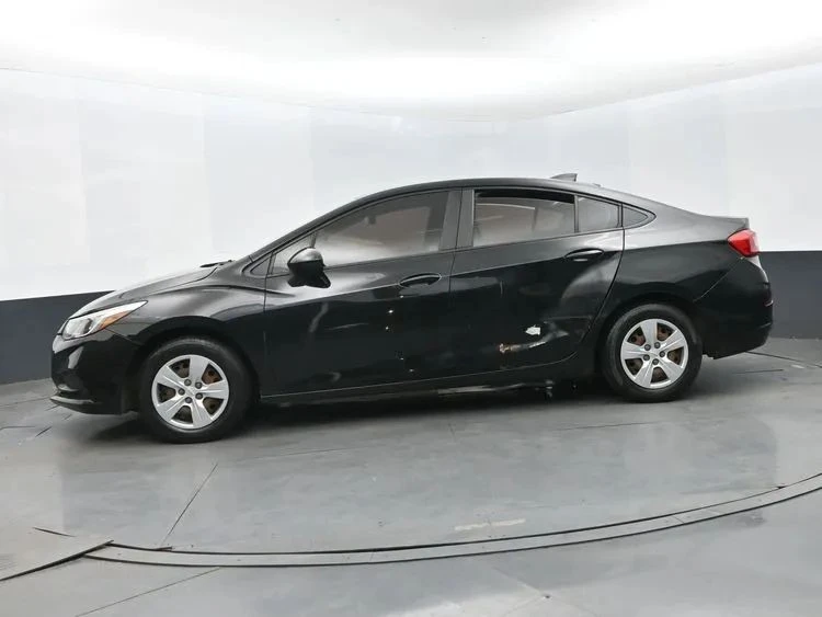 2018 Chevrolet Cruze - Image 5 of 12
