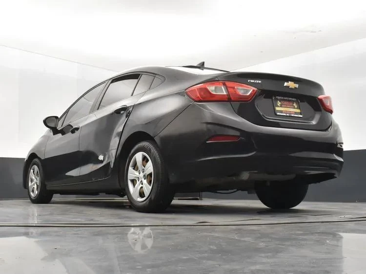 2018 Chevrolet Cruze - Image 12 of 12