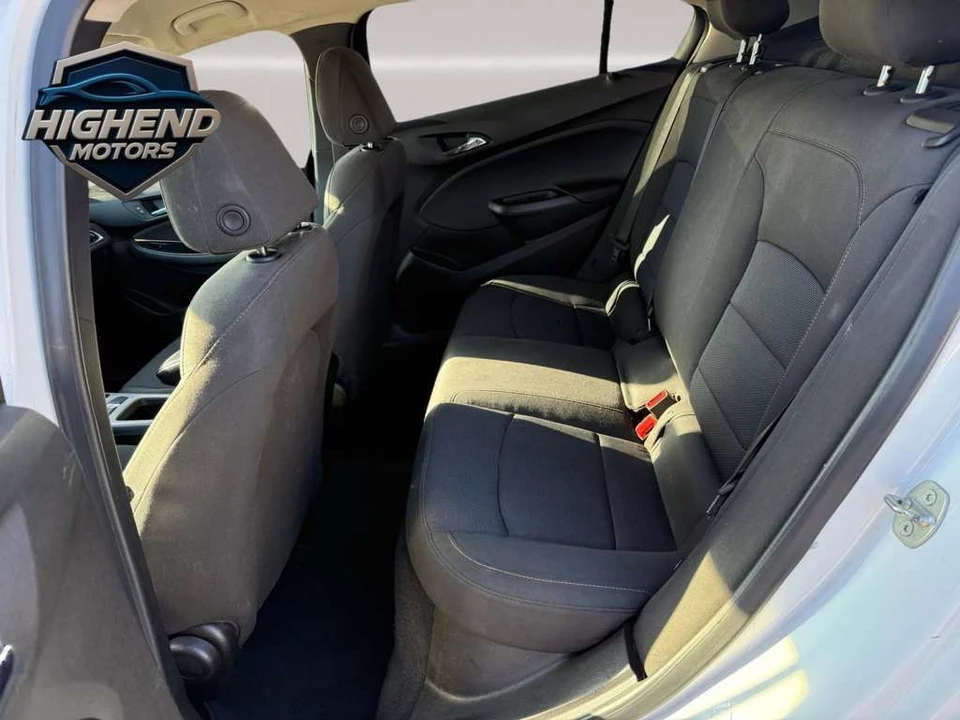 2018 Chevrolet Cruze - Image 16 of 21