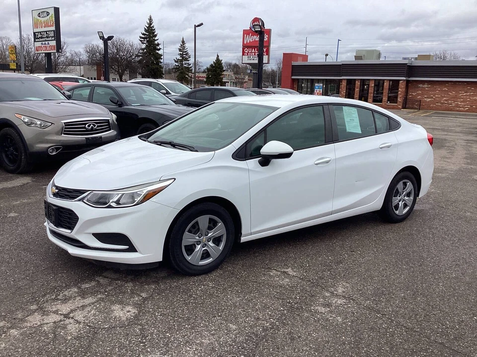 2018 Chevrolet Cruze - Image 5 of 20