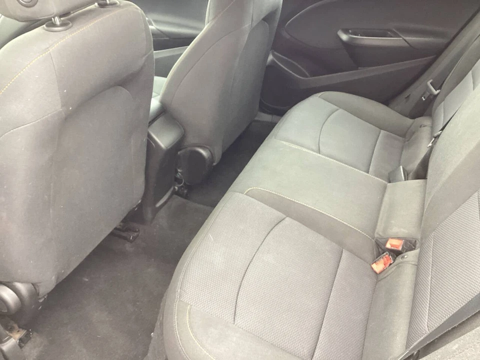 2018 Chevrolet Cruze - Image 17 of 20