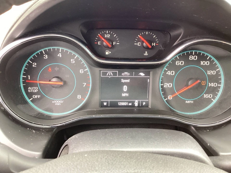 2018 Chevrolet Cruze - Image 15 of 20