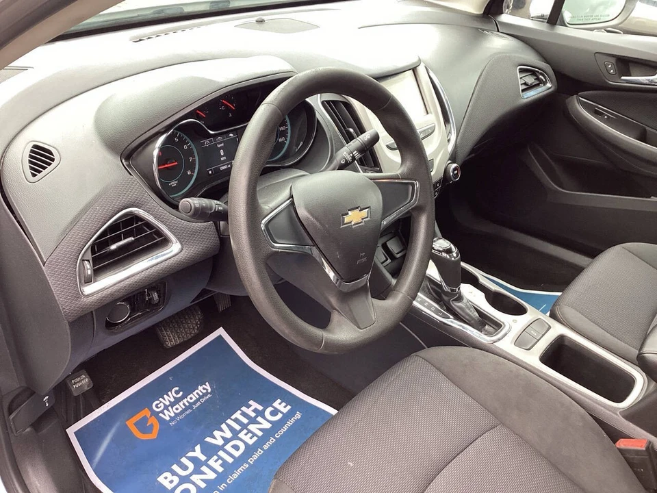 2018 Chevrolet Cruze - Image 13 of 20
